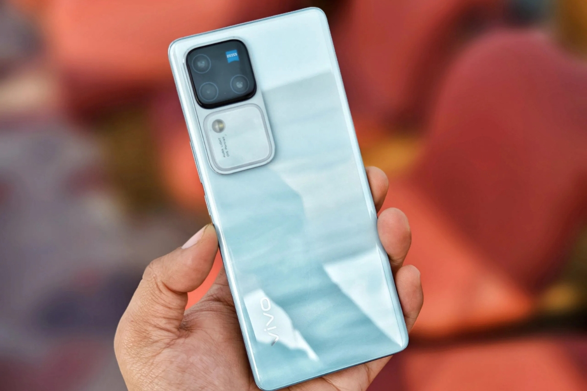 Vivo S30 Pro Mini: A Stylish 5G Phone with Power-Packed Features