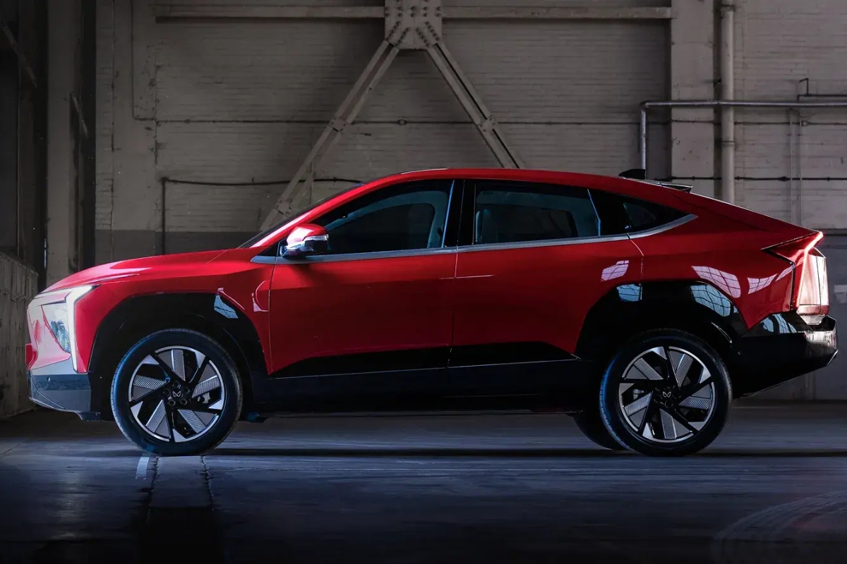 Mahindra XEV 9e: Get It with ₹2.30 Lakh Down Payment