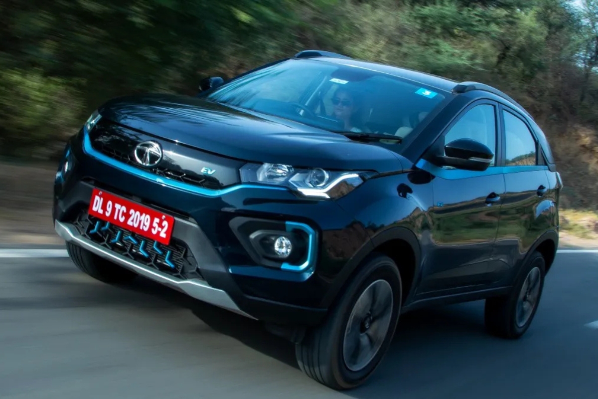 Tata Nexon Diesel Smart: Powerful, Stylish Rides Await