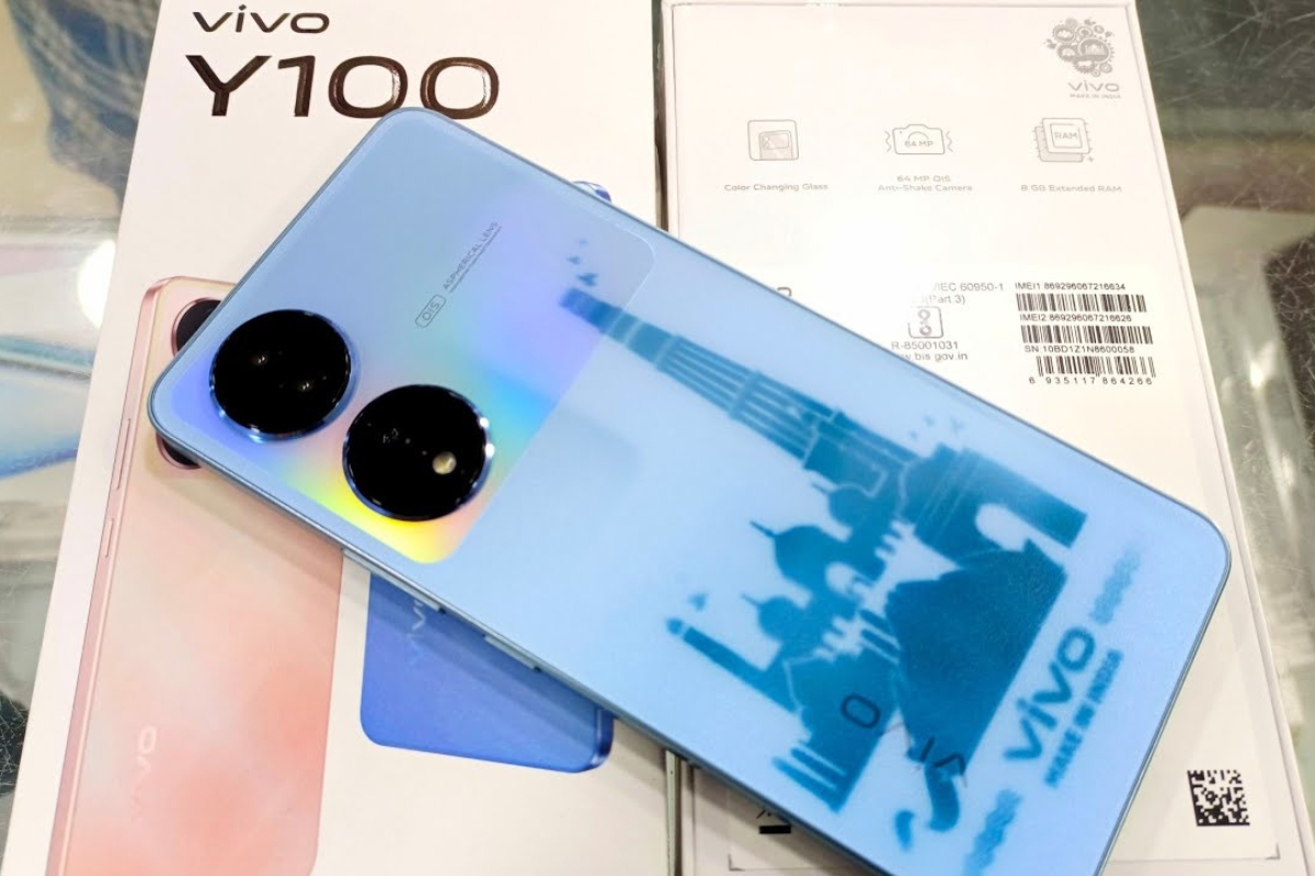 Vivo Y100 5G: Style, Features, and Performance Combined