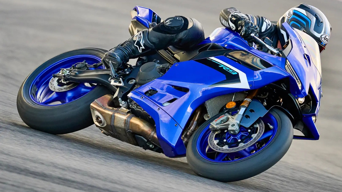 Yamaha YZF R9