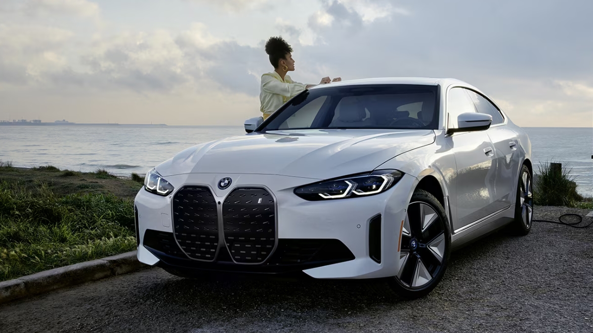 BMW i4