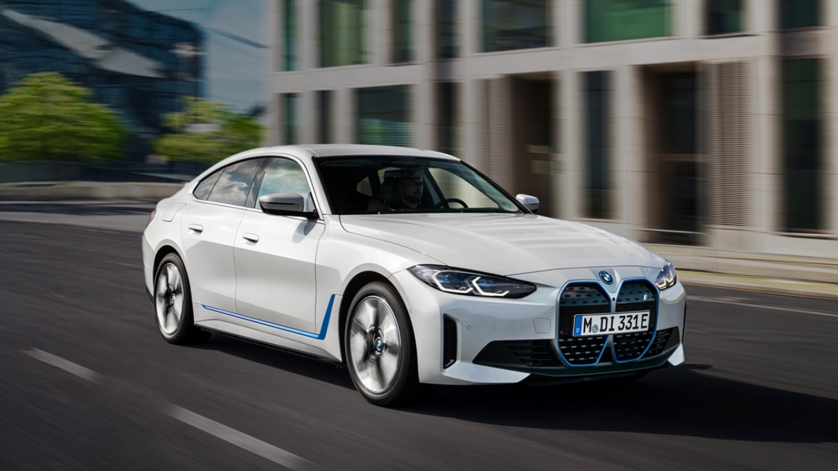 BMW i4