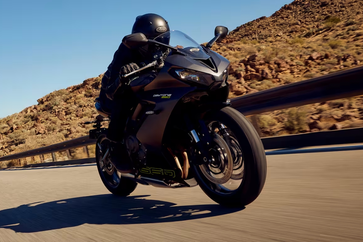 Triumph Daytona 660
