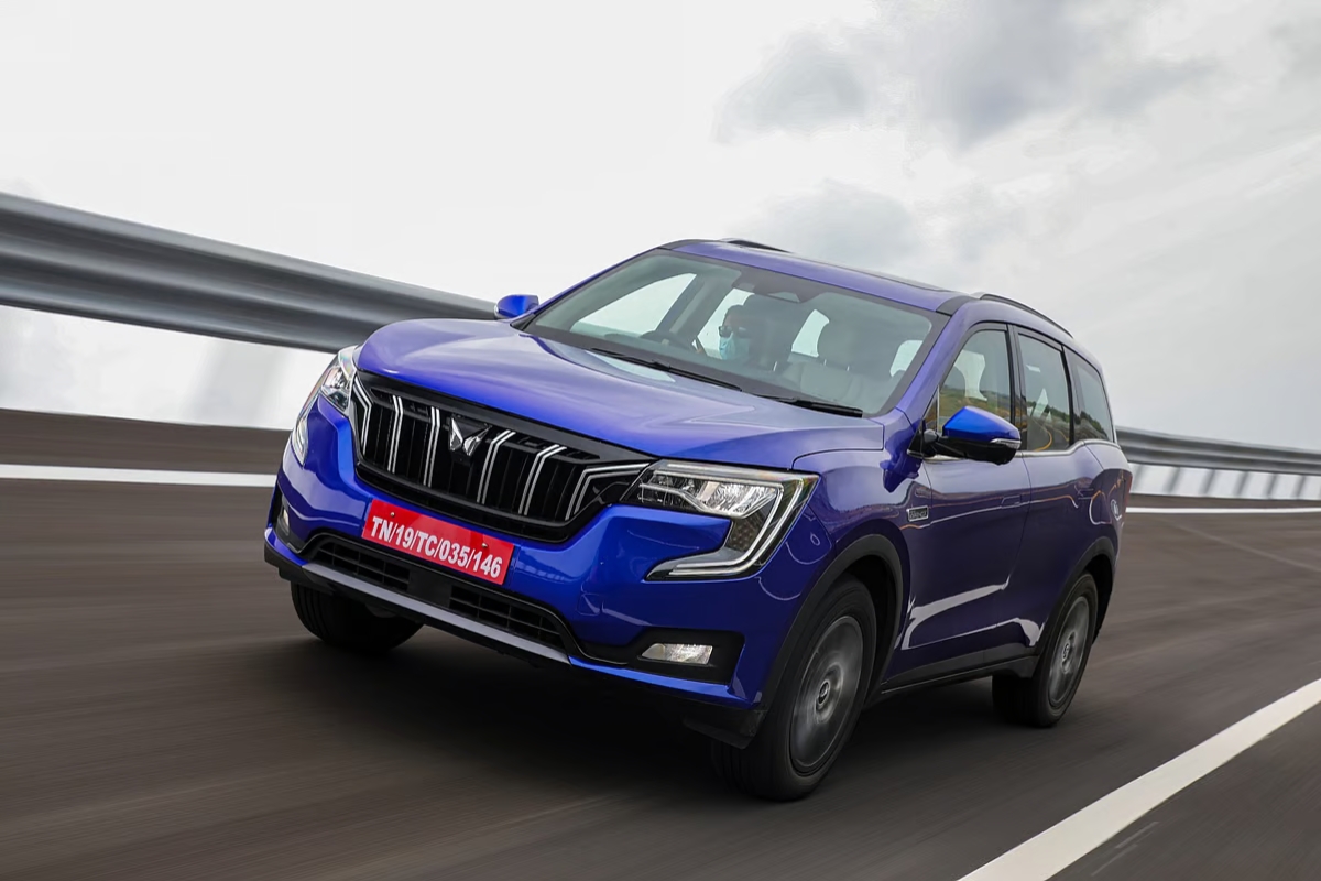 Mahindra XUV700: Luxury SUV at ₹13.99 Lakh
