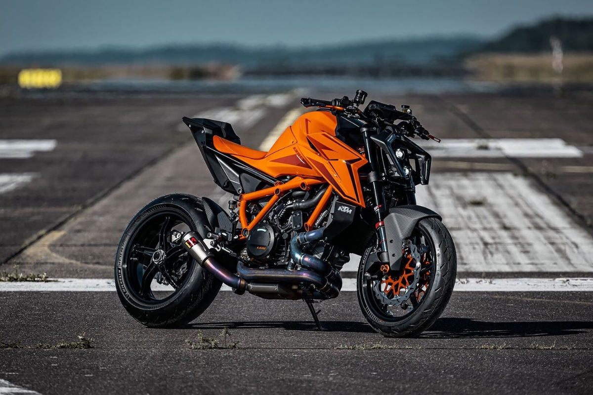 KTM 1390 Super Duke R