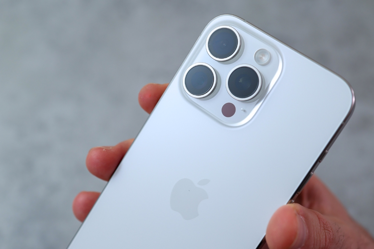 Apple iPhone 16 Pro Max