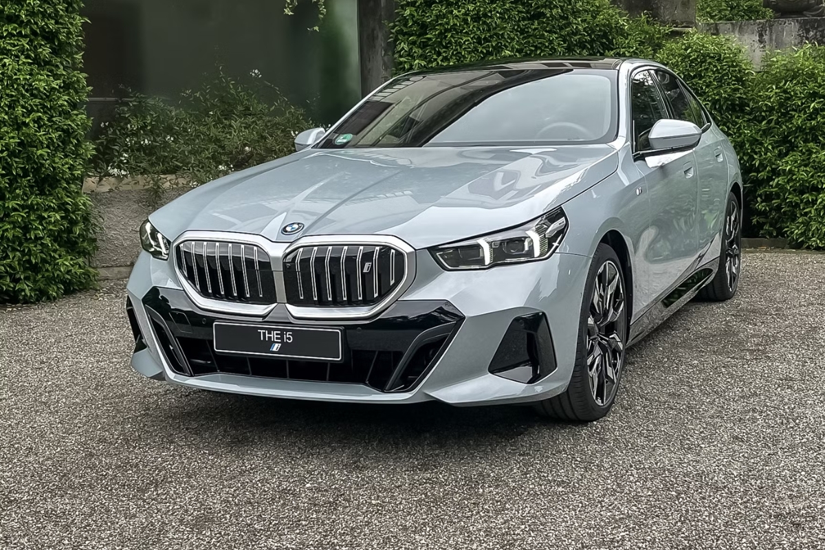 BMW i5