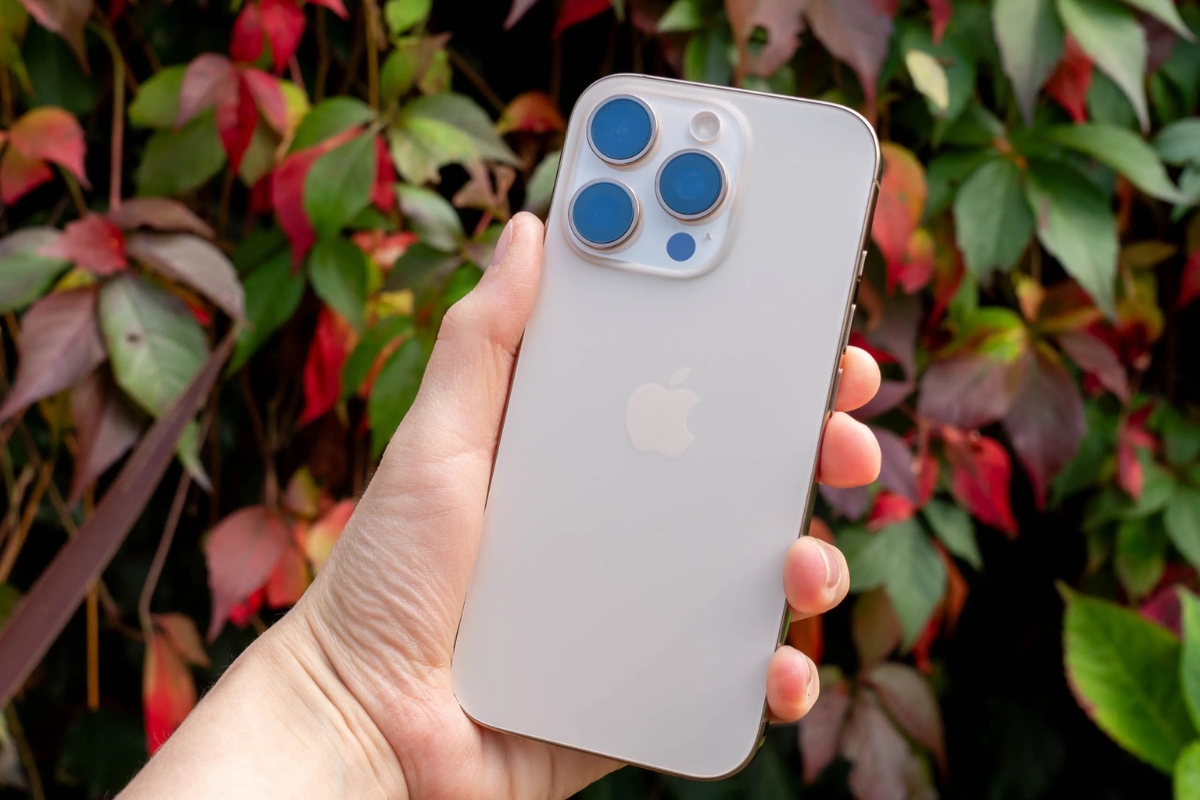 iPhone 16 Pro