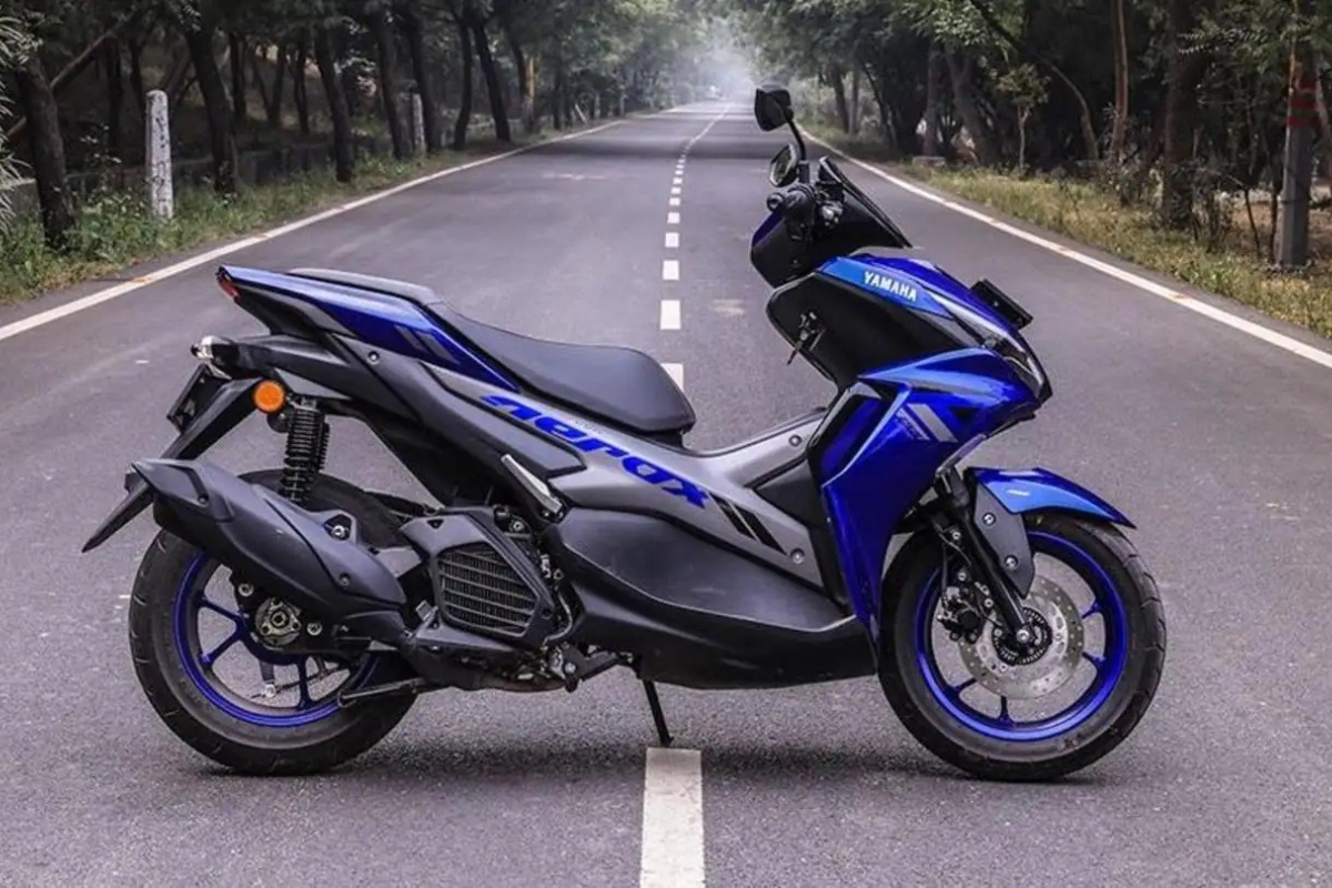 Yamaha Aerox 155: The Scooter That Feels Like a Bike